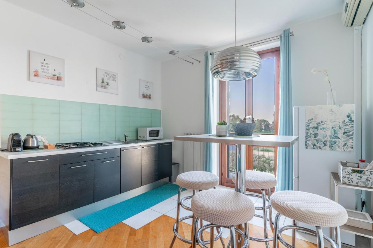 Casatella - Monolocale Con Balcone Vidigulfo Экстерьер фото